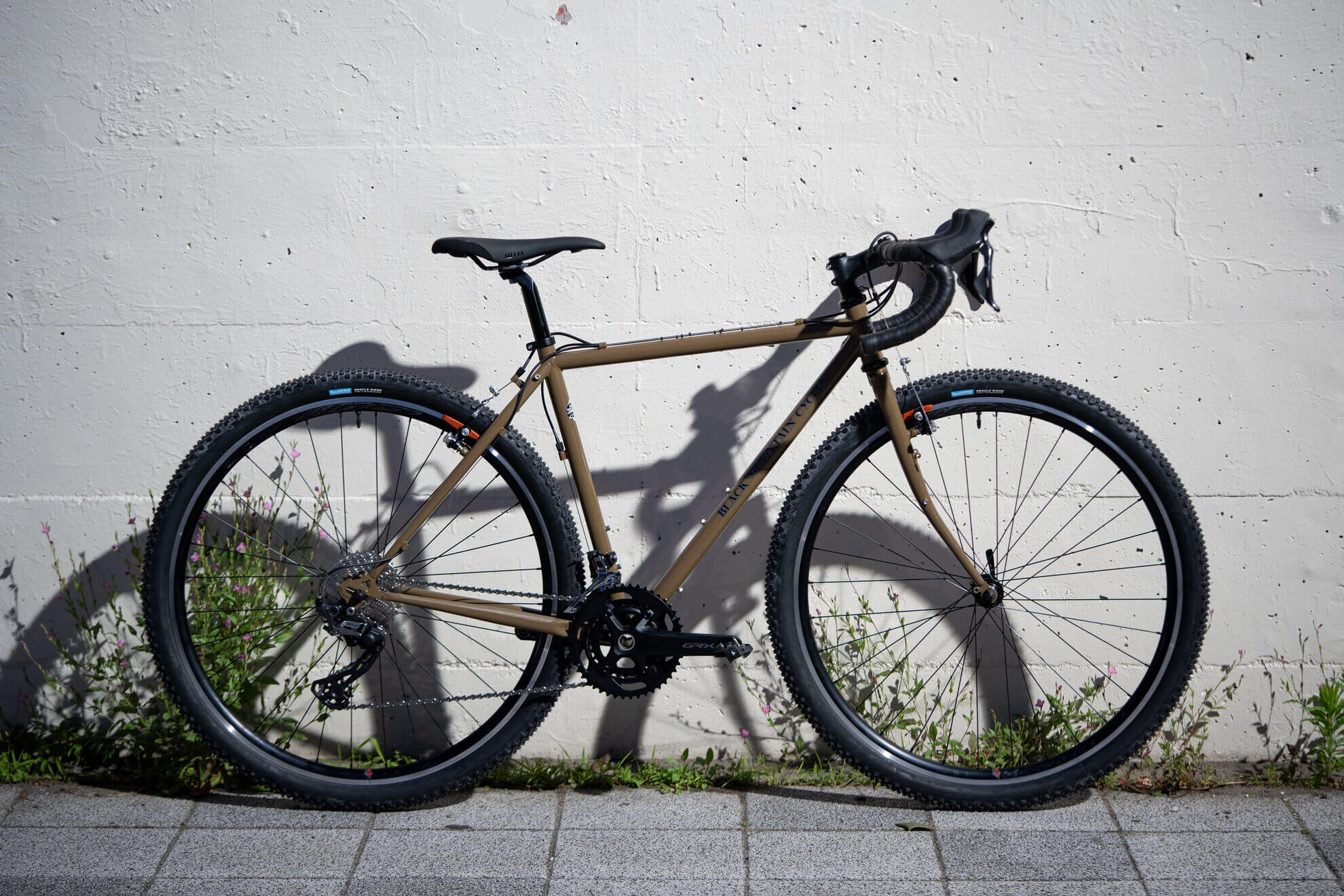 BLUE LUG Kagoshima | BLACK MOUNTAIN CYCLES monster cross 56