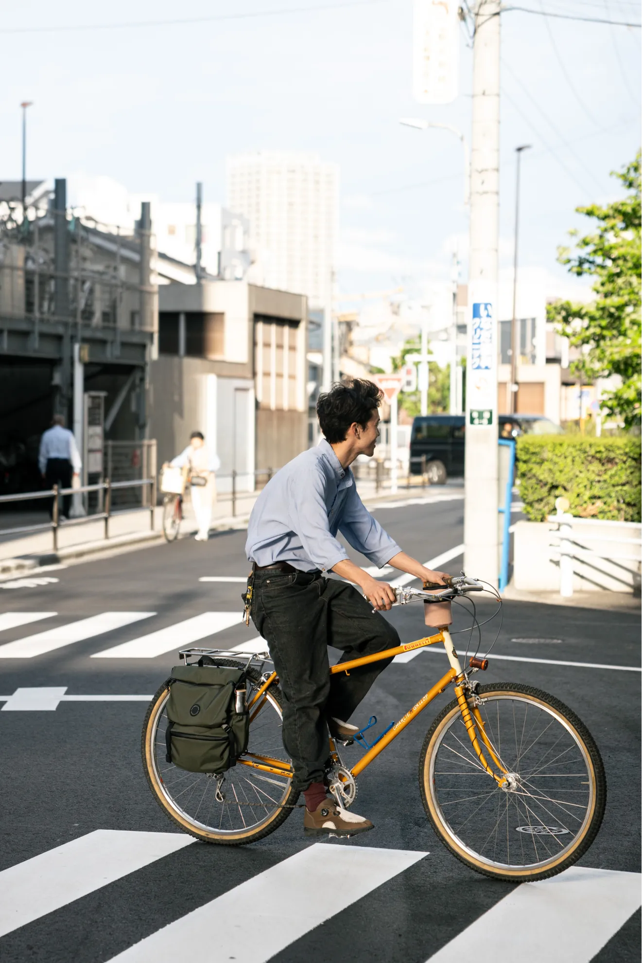 Flaptop Pannier - FAIRWEATHER BIKE BAG CATALOG || BLUE LUG