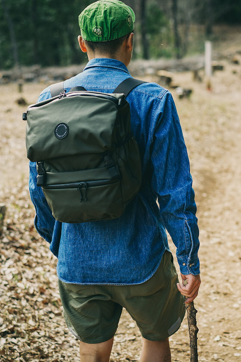 Flaptop Pannier - FAIRWEATHER BIKE PACIKING CATALOG || BLUE LUG