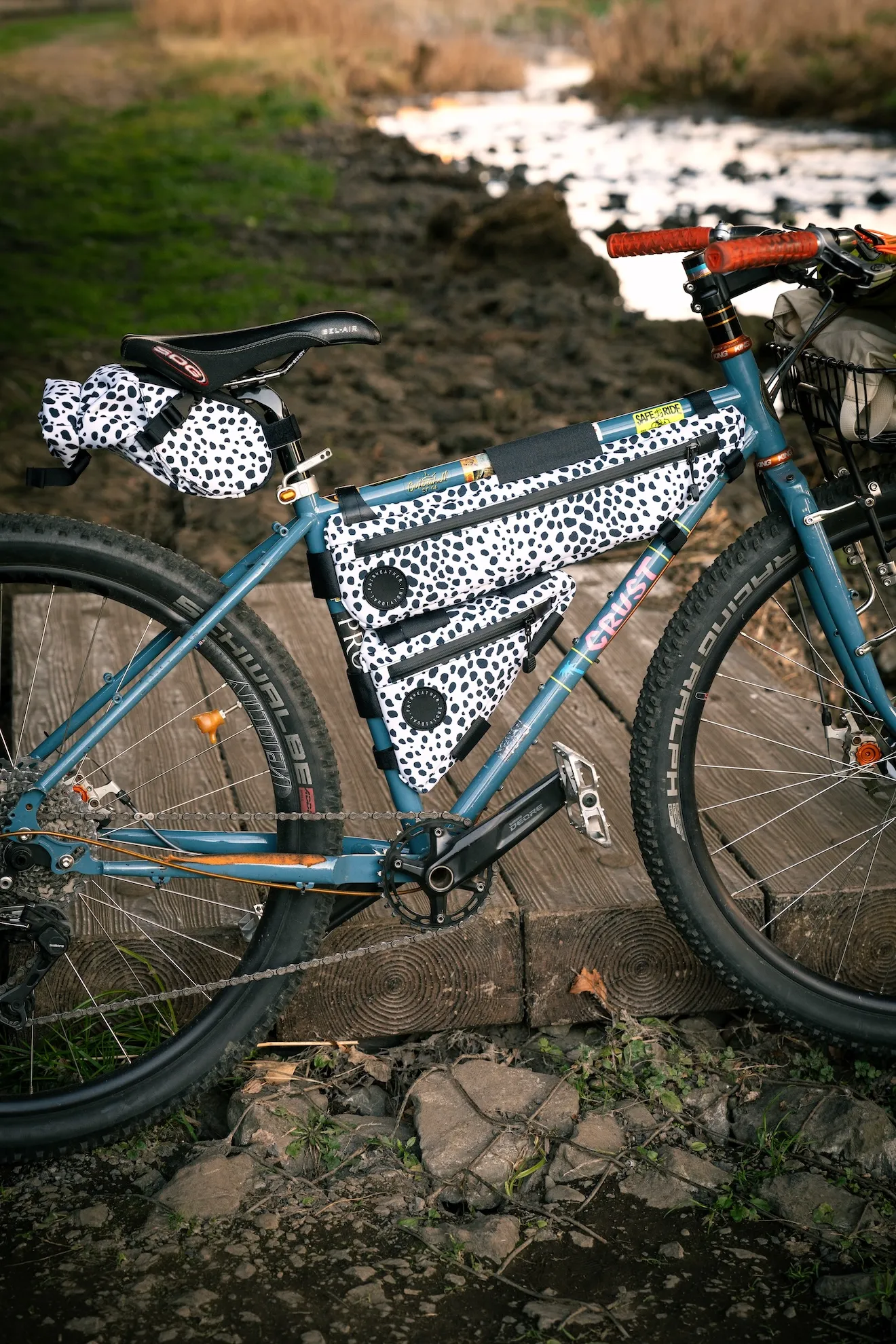FAIRWEATHER フレームバッグ ネイビー ブルーラグ Surly FAIRWEATHER* frame bag (brown) - BLUE LUG GLOBAL ONLINE STORE