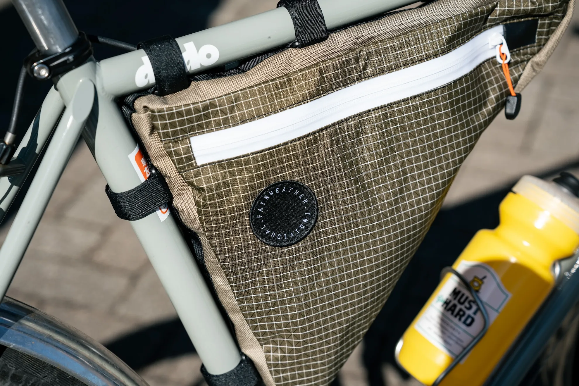 Frame Bag ADV - FAIRWEATHER BIKE BAG CATALOG || BLUE LUG