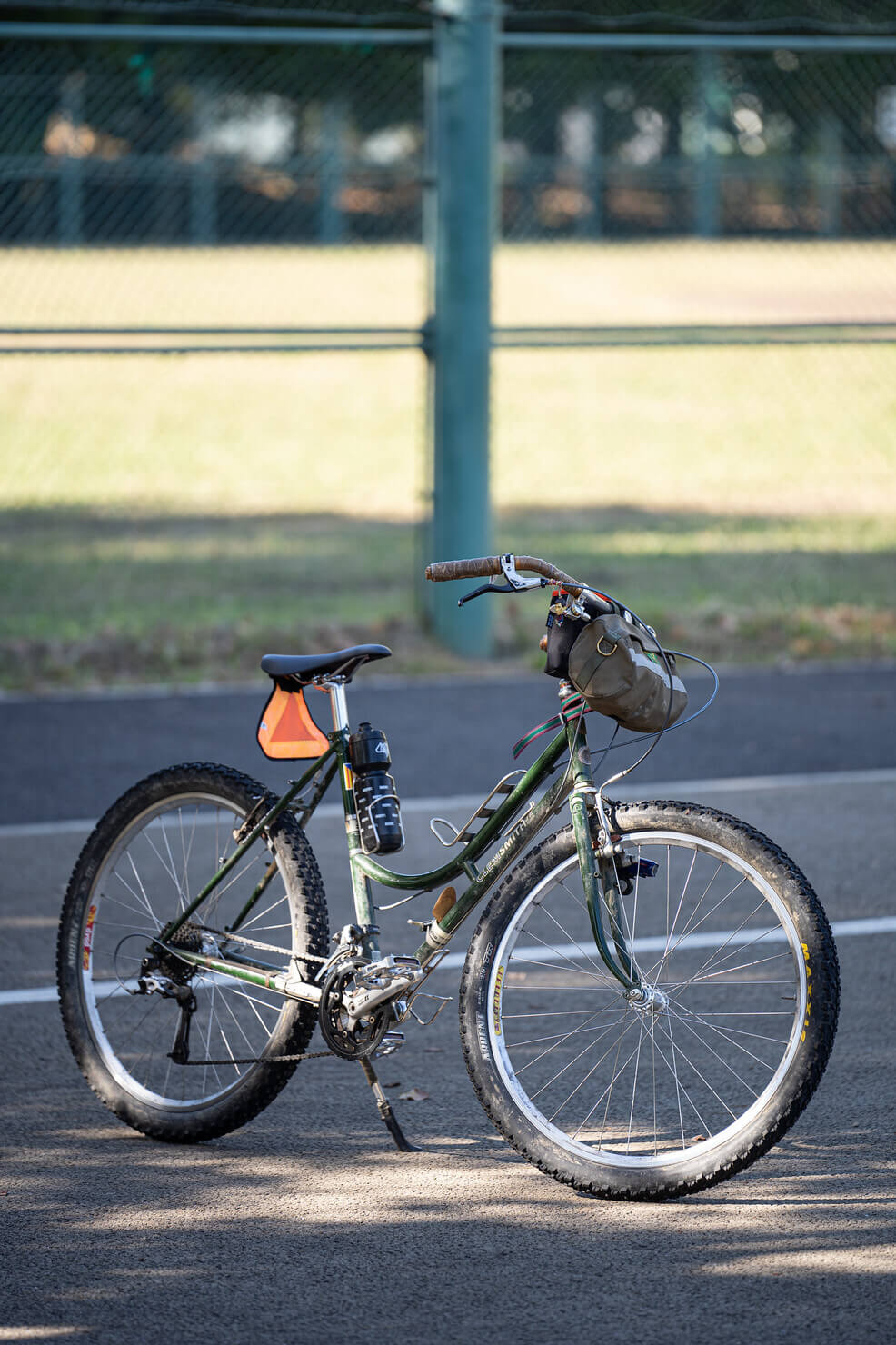 RIVENDELL BICYCLE WORKS - BLUE LUG