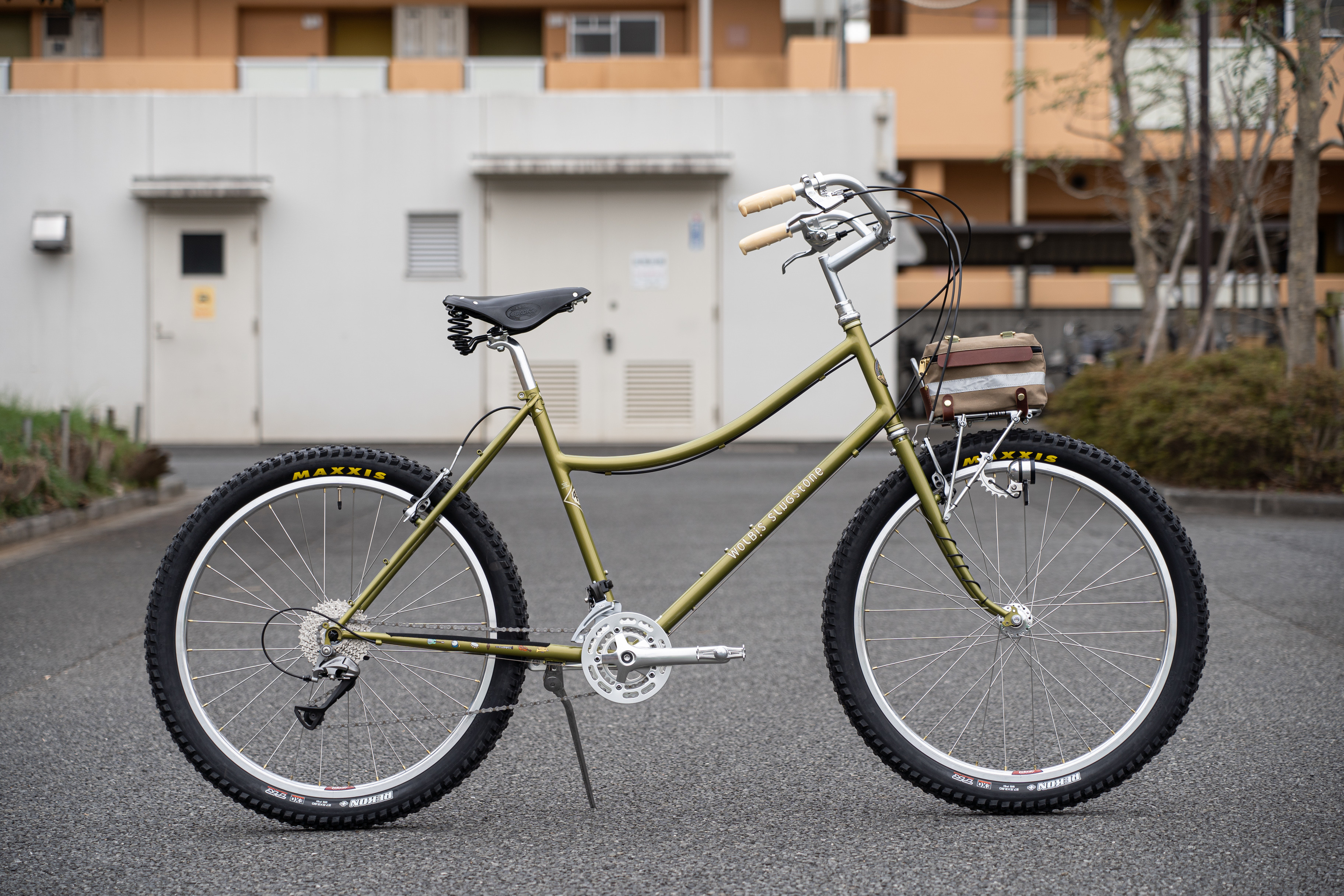 RIVENDELL BICYCLE WORKS Susie w. longbolts/Wolbis Slugstone - BLUE LUG