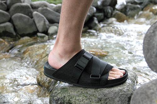 PEOPLE FOOTWEAR